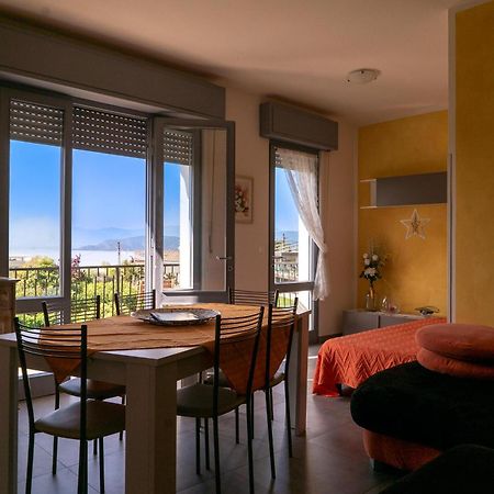 Villa La Magnolia - Private Beach Access, Garden, Views Lazise Eksteriør bilde