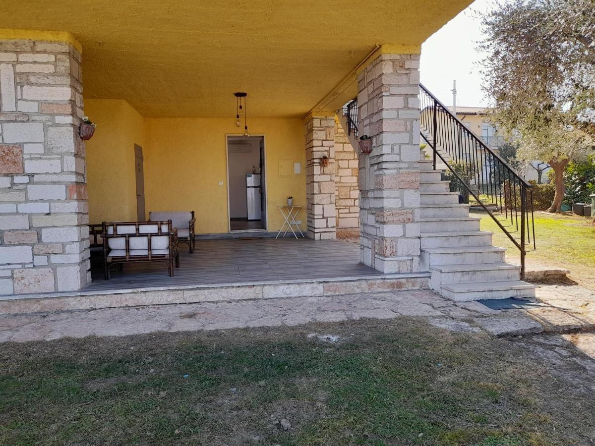 Villa La Magnolia - Private Beach Access, Garden, Views Lazise Eksteriør bilde