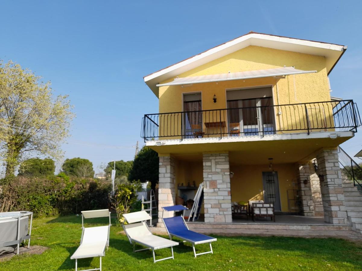Villa La Magnolia - Private Beach Access, Garden, Views Lazise Eksteriør bilde