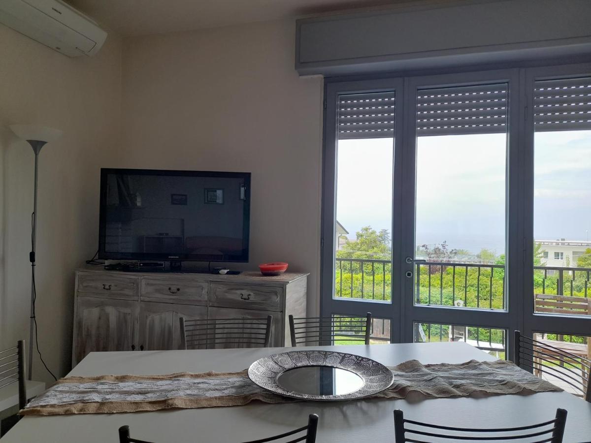 Villa La Magnolia - Private Beach Access, Garden, Views Lazise Eksteriør bilde