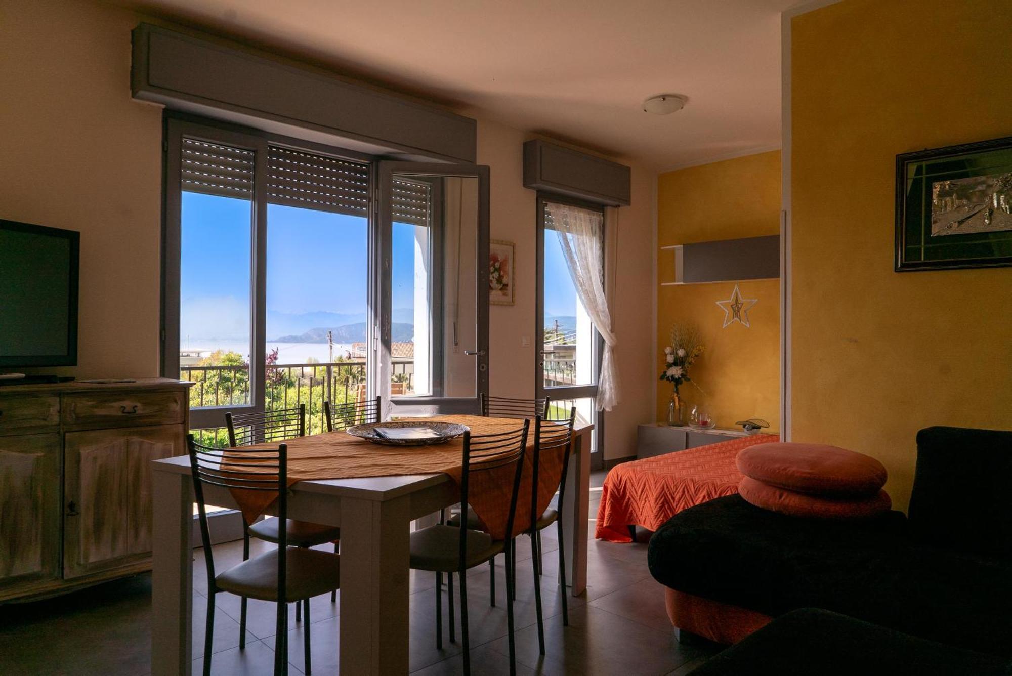 Villa La Magnolia - Private Beach Access, Garden, Views Lazise Eksteriør bilde